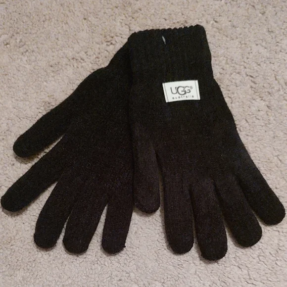 UGG Women's Classic Black Gloves - Picture 2 of 3